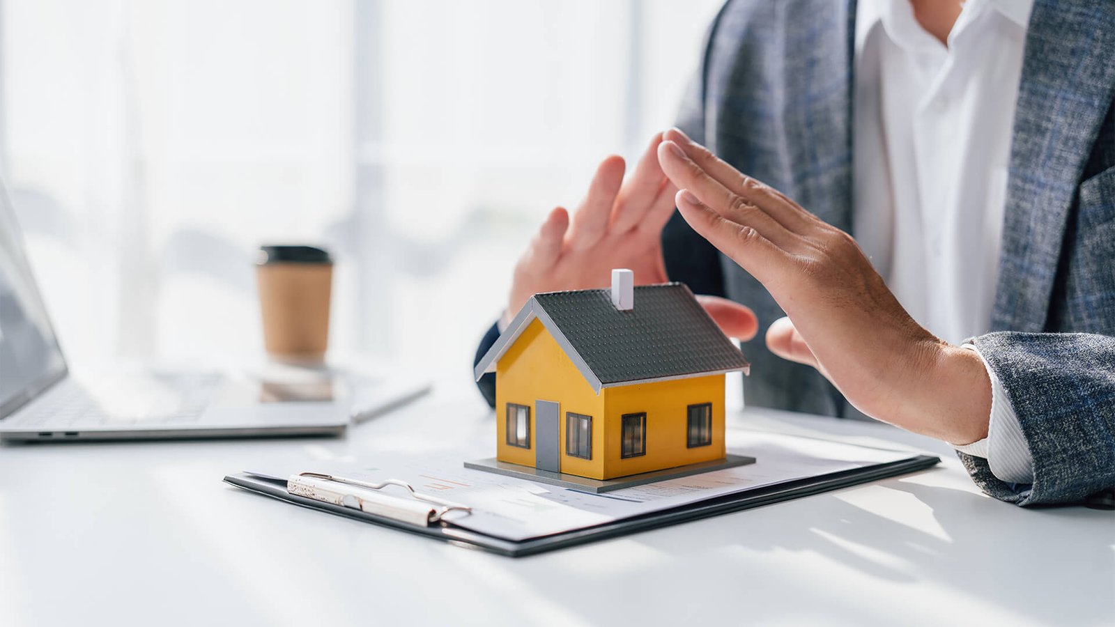 The Science Behind Setting the Perfect Listing Price